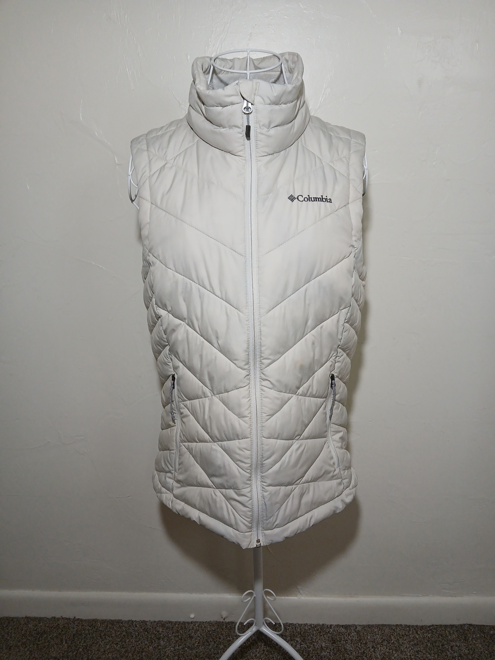 Columbia Sportswear Co. Women's Sz. M Full-Zip Cream Puffer "Heavenly Vest"